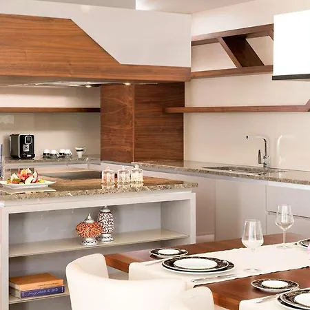 Club Prive By Rixos 5*